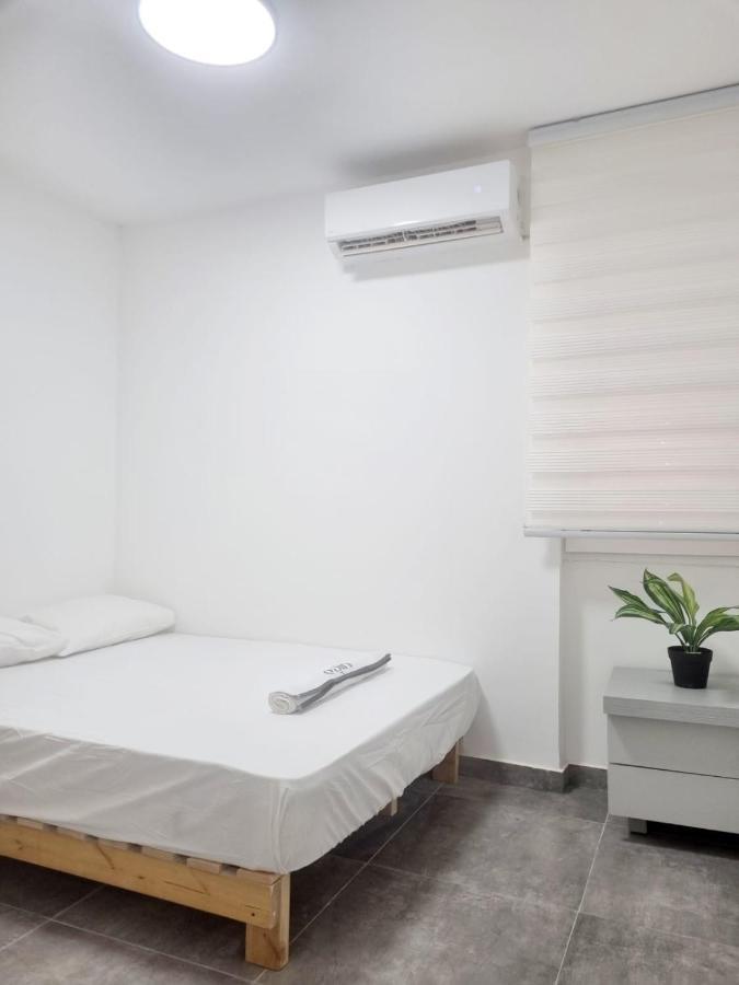דירה מקסימה Apartment Eilat Exterior photo